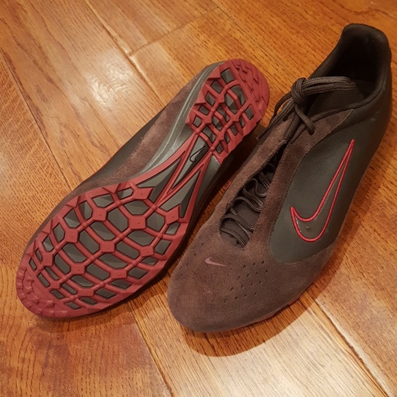 NFS Nike brown leather and suede walking shoes - Picture 2 of 5